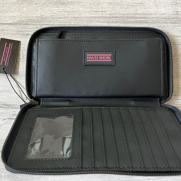 HAUTE SHORE White Perforated Wallet with Red and Green Stripes. Took tags off - Picture 3 of 4